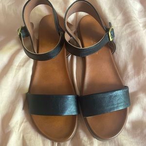 Black sandals